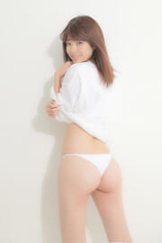 アリナ